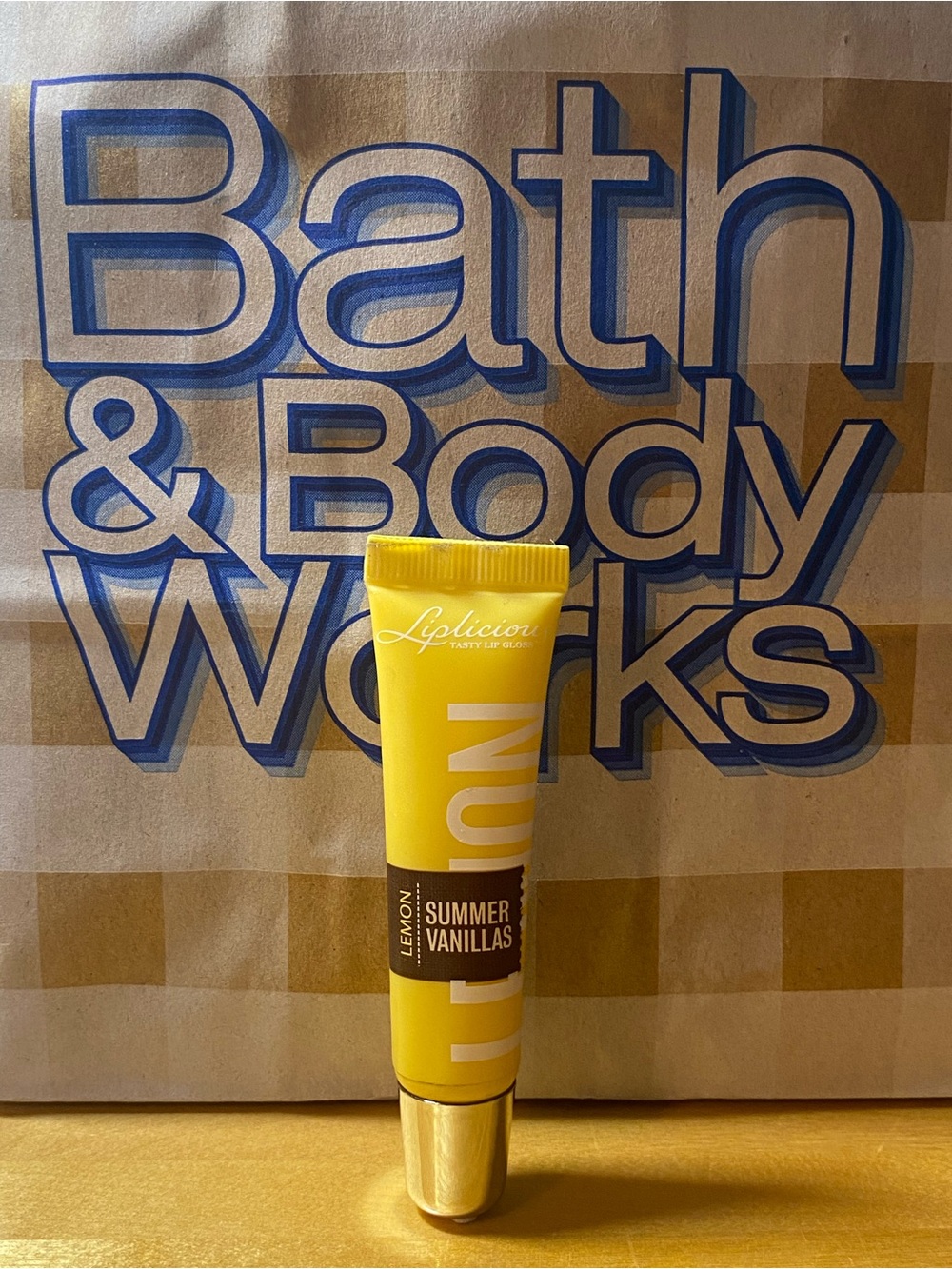 Bath and Body Works Liplicious Summer Vanilla’s Lip Gloss-Lemon Vanilla